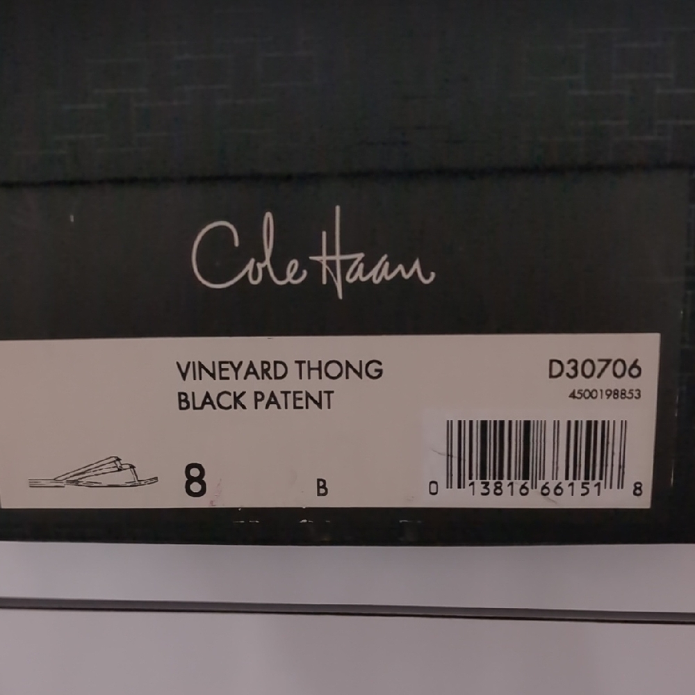Cole Haan Black Patent Vineyard Thong Sandals size 8